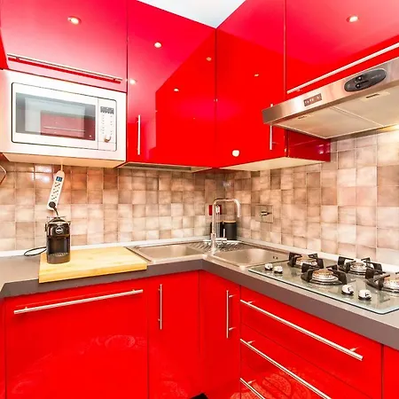 Apartment Colorful Statuto Square Design Apart